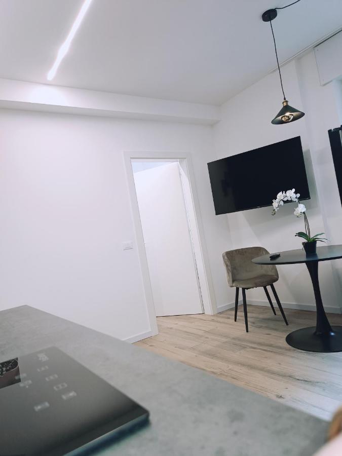 Apartment Teatro Bolzano Exterior photo